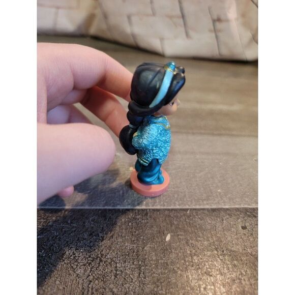 Aladdin princess toddler Jasmine Disney toy figure - Picture 5 of 6